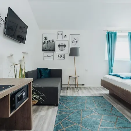 & Restaurant Hessischer Hof 3* Hainburg