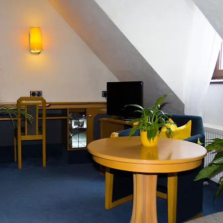 Hotel&restaurant Hessischer Hof 3* Hainburg