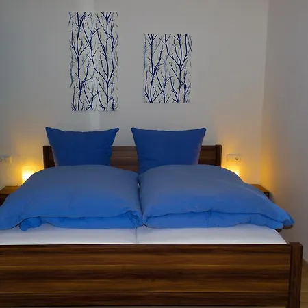 & Restaurant Hessischer Hof 3*