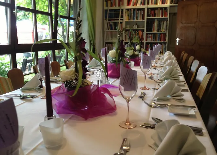 & Restaurant Hessischer Hof 3*